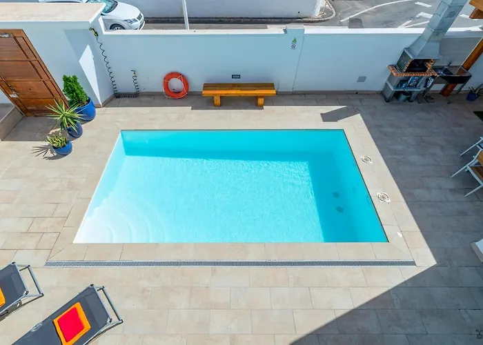 Amaru Puerto del Carmen (Lanzarote)